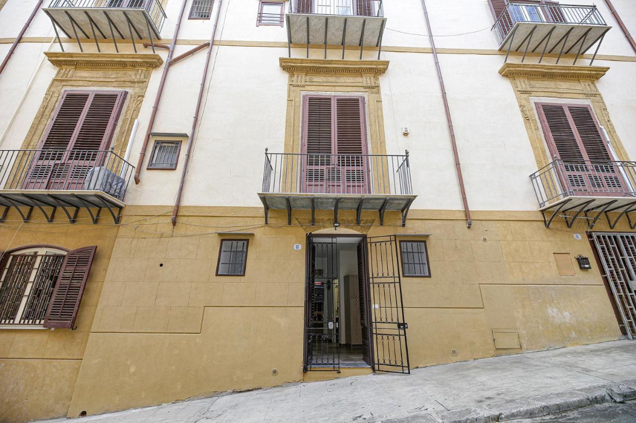 Casa Raffadali, In Centro Storico A Palermo Apartment Luaran gambar