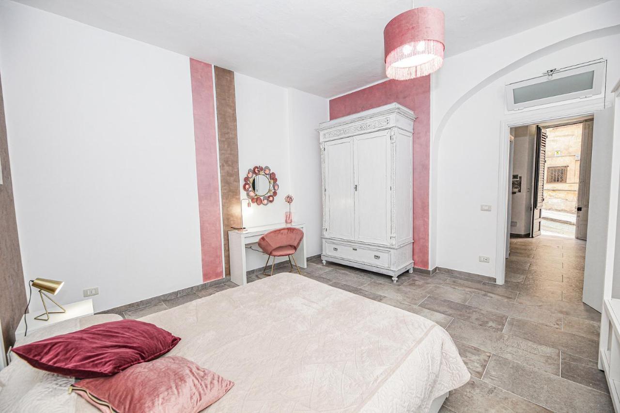 Casa Raffadali, In Centro Storico A Palermo Apartment Luaran gambar